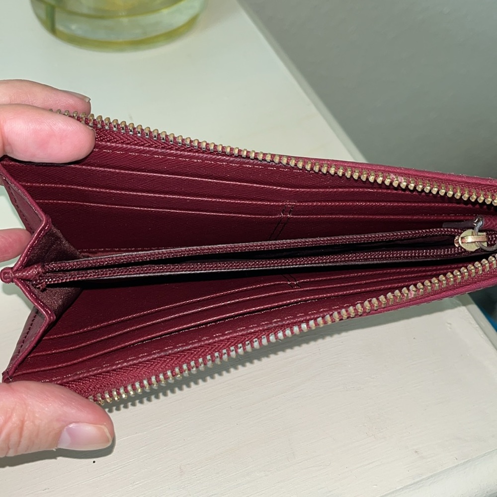 EUC Coach Wallet - Picture 4 of 4